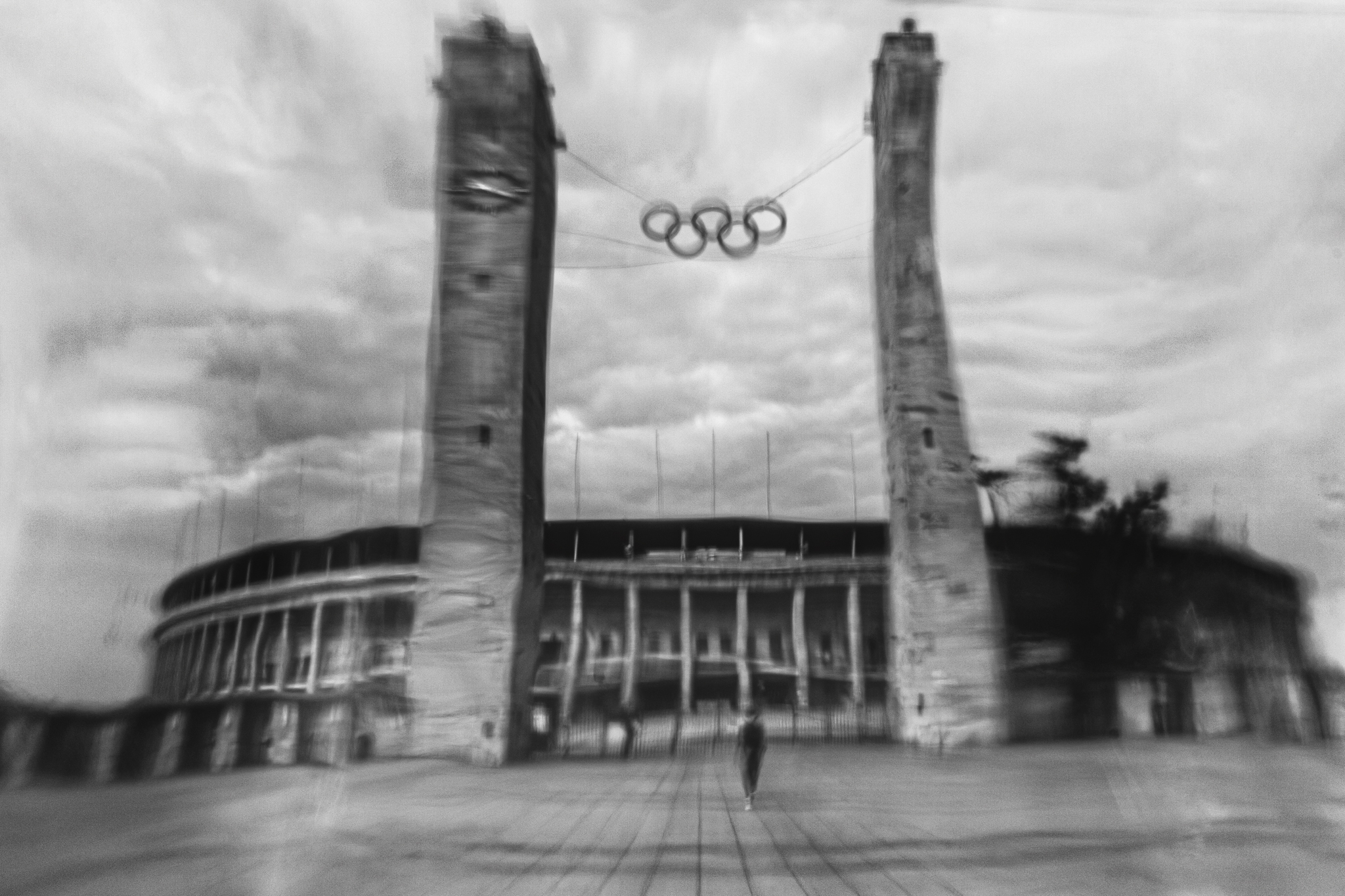 Krzywe Linie Proste - stadion olimpijski w Berlinie